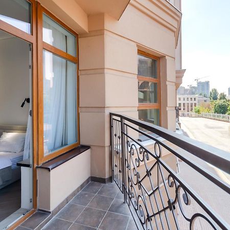 12214 Central Park cozy apartment Kiev Exterior foto